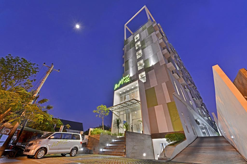 فندق سيمارانغفي  فندق ويز بيمودا سيمارانج المظهر الخارجي الصورة